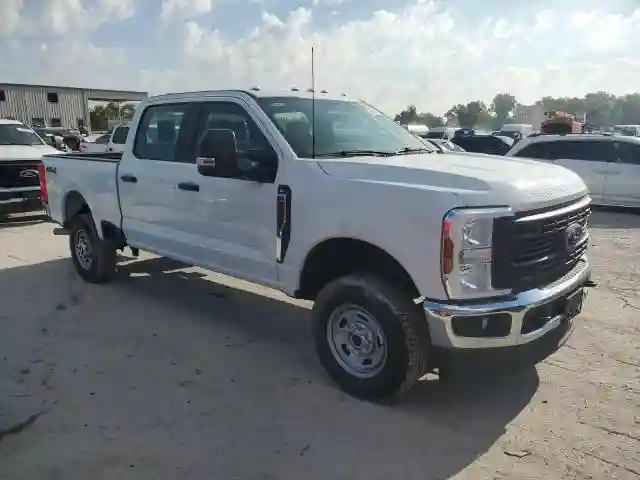 1FT7W2BA8REC30531 2024 FORD F250-3