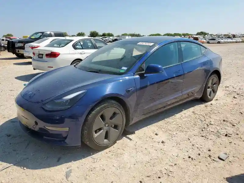 5YJ3E1EB5NF263690 2022 TESLA MODEL 3-0