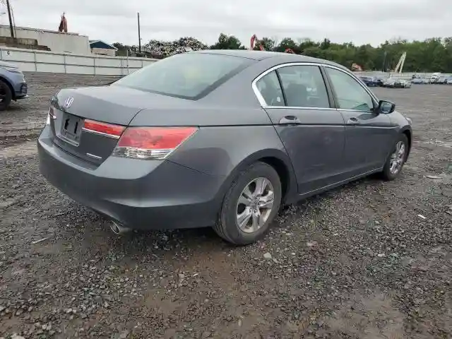 1HGCP2F65CA224851 2012 HONDA ACCORD-2