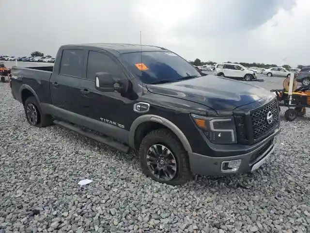 1N6BA1F48HN567283 2017 NISSAN TITAN-3