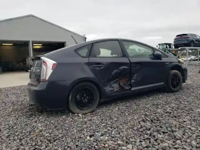 JTDKN3DU1D1679141 2013 TOYOTA PRIUS-4