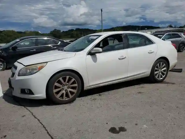 1G11E5SA8DF272266 2013 CHEVROLET MALIBU-0