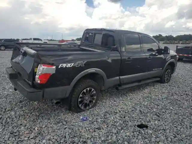 1N6BA1F48HN567283 2017 NISSAN TITAN-2