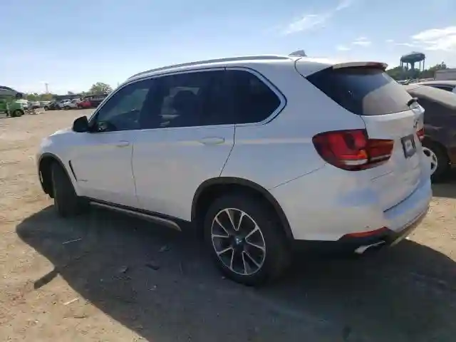 5UXKR0C59J0Y01838 2018 BMW X5-1
