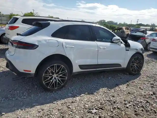 WP1AA2A59NLB03509 2022 PORSCHE MACAN-2