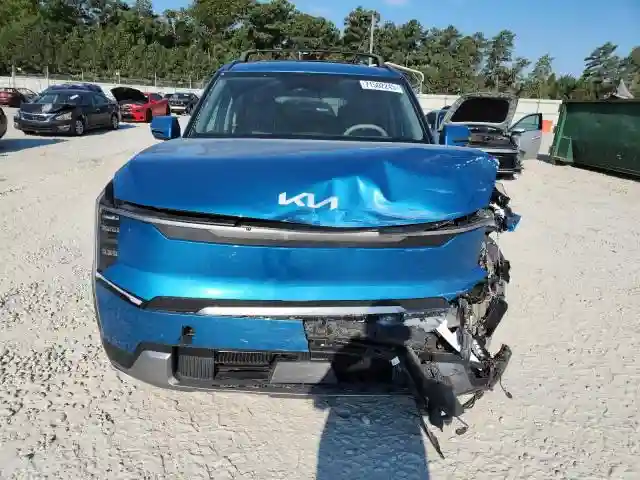 KNDAFFS56R6035618 2024 KIA EV9 WIND-4