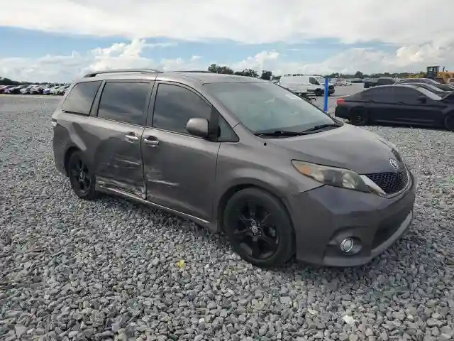 5TDXK3DC3DS391680 2013 TOYOTA SIENNA-3