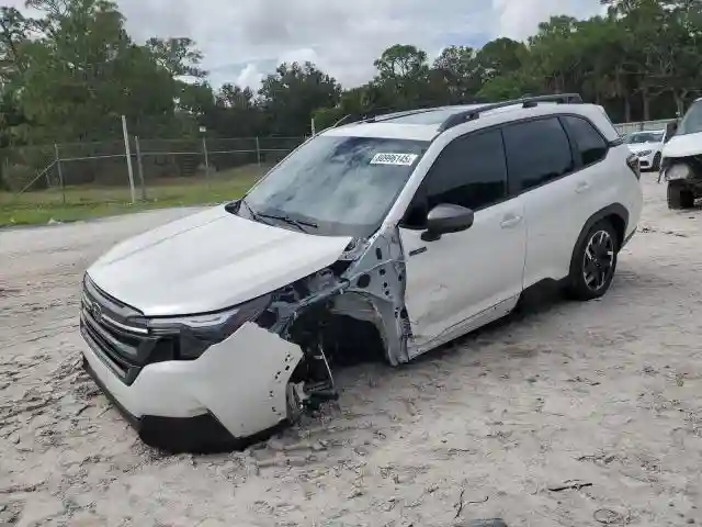 JF2SLSED6SH419418 2025 SUBARU FORESTER-0