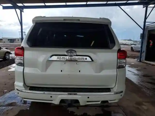 JTEZU5JR8B5030385 2011 TOYOTA 4RUNNER-5