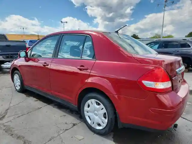 3N1BC1AP8AL409551 2010 NISSAN VERSA-1