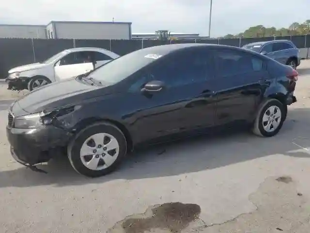 3KPFK4A77JE236791 2018 KIA FORTE-0