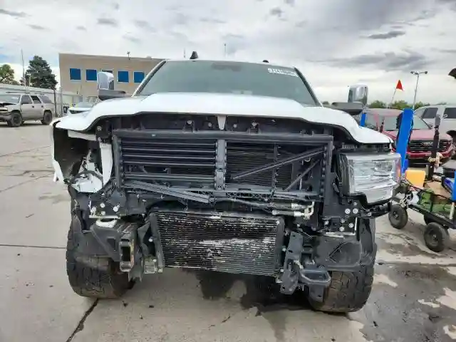 3C6UR5PL8KG517041 2019 RAM 2500-4