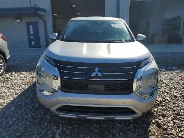 JA4J4UA87PZ055310 2023 MITSUBISHI OUTLANDER-4