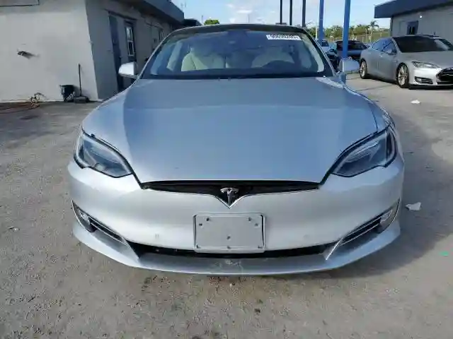 5YJSA1E20HF218801 2017 TESLA MODEL S-4