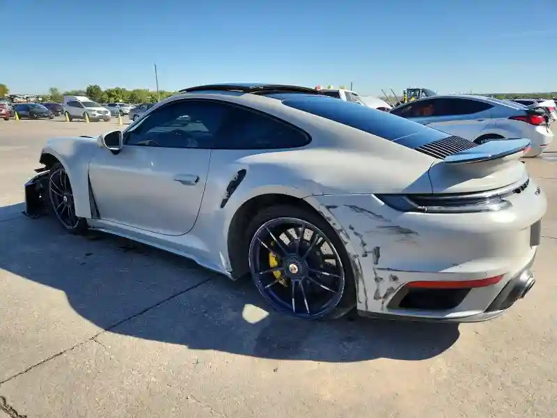 WP0AD2A98NS255945 2022 PORSCHE 911-1