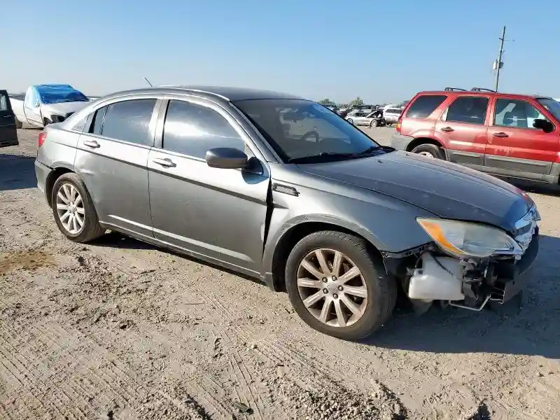 1C3CCBBB4CN175846 2012 CHRYSLER 200-3