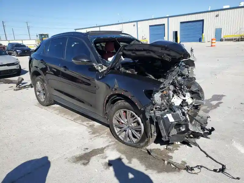 ZASPAKAN5R7D77436 2024 ALFA ROMEO STELVIO-3