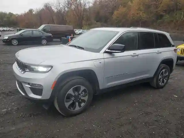 1C4RJYB67PC623581 2023 JEEP GRAND CHEROKEE-0