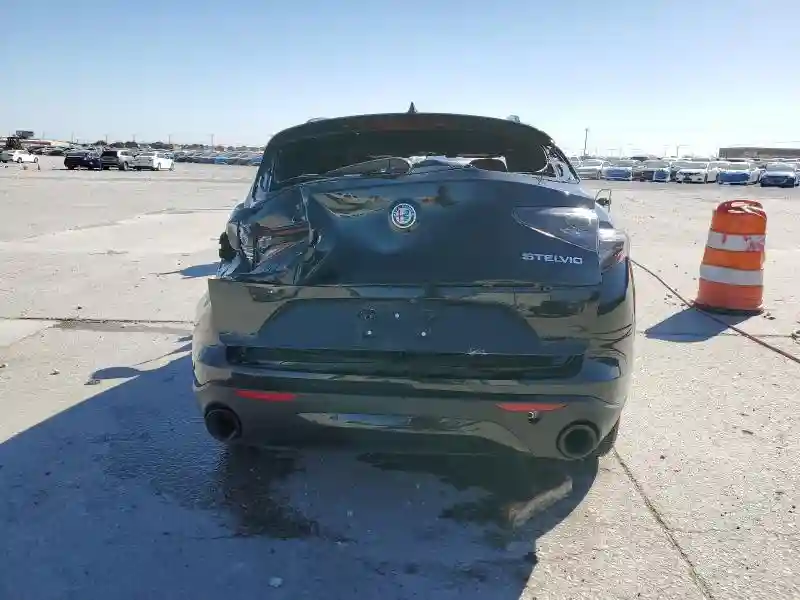 ZASPAKAN5R7D77436 2024 ALFA ROMEO STELVIO-5