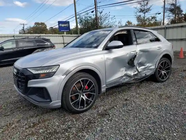 WA1EVAF14KD020254 2019 AUDI Q8-0