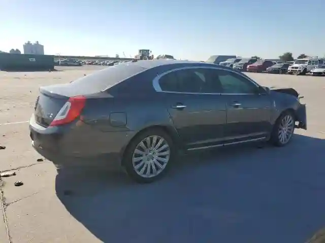 1LNHL9DK2DG610808 2013 LINCOLN TOWNHOUSE MKS-4