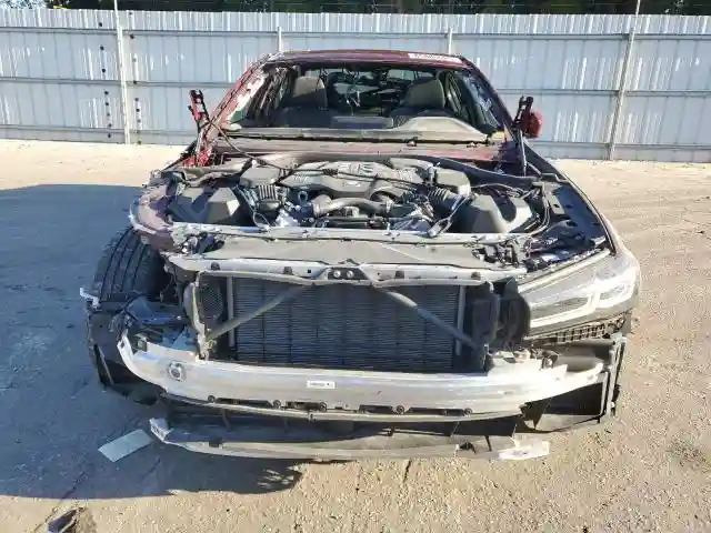WBA13BK0XPCM10329 2023 BMW M5-4