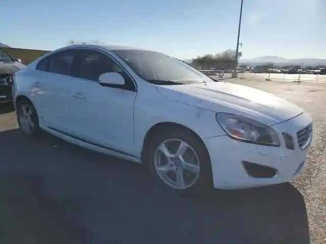 YV1622FS2C2110933 2012 VOLVO S60-3