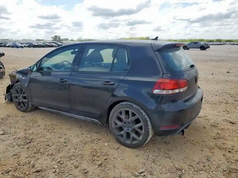 WVWHV7AJ2DW134032 2013 VOLKSWAGEN GTI-1