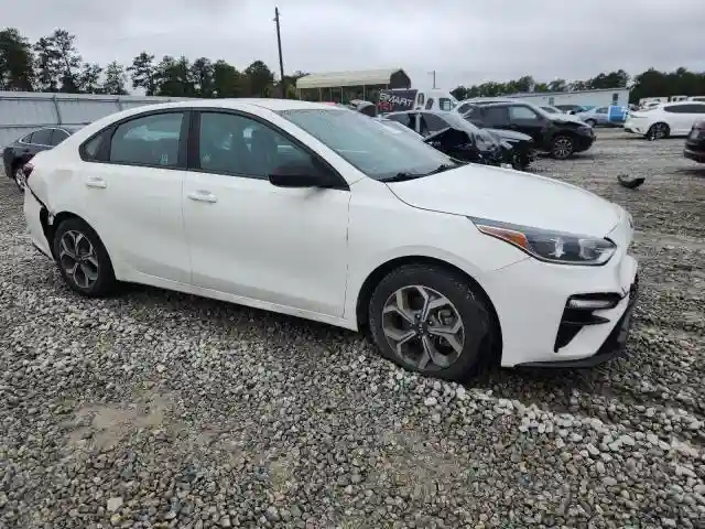 3KPF24AD3LE202937 2020 KIA FORTE-3