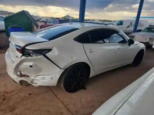 JM1GL1TY4J1301069 2018 MAZDA 6-2