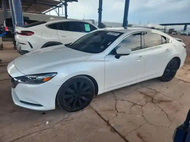 JM1GL1TY4J1301069 2018 MAZDA 6-0