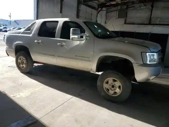 3GNTKFE39BG281041 2011 CHEVROLET AVALANCHE-3