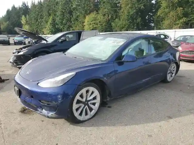 5YJ3E1EA7NF369887 2022 TESLA MODEL 3-0