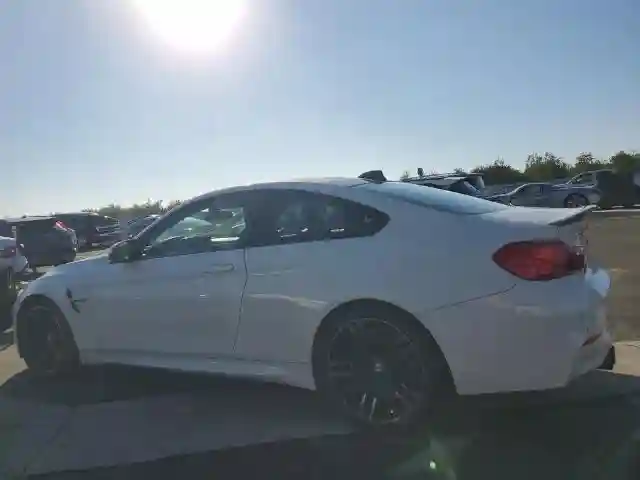 WBS3R9C5XGK338382 2016 BMW M4-1