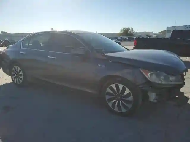 JHMCR6F55HC008743 2017 HONDA ACCORD-3