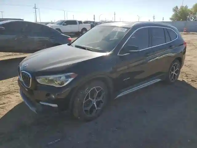 WBXHT3C39G5E51433 2016 BMW X1-0