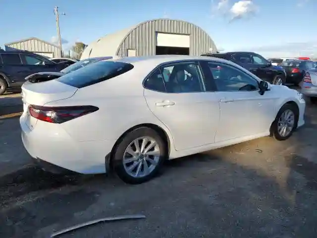 4T1C11AK9RU861663 2024 TOYOTA CAMRY-2
