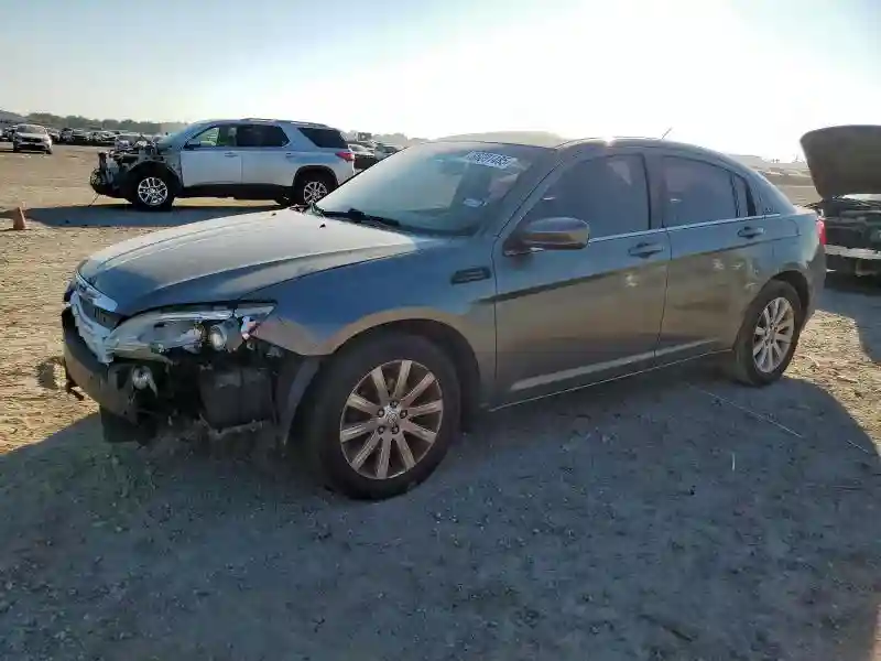 1C3CCBBB4CN175846 2012 CHRYSLER 200-0