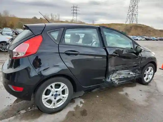 3FADP4EJ9FM150111 2015 FORD FIESTA-2