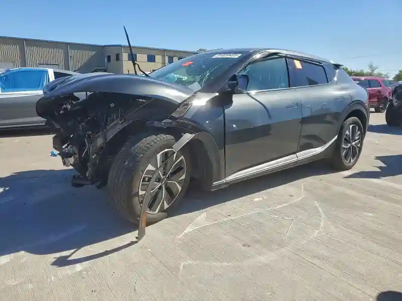KNDC3DLC7R5196519 2024 KIA EV6 LIGHT-0