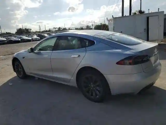 5YJSA1E20HF218801 2017 TESLA MODEL S-1