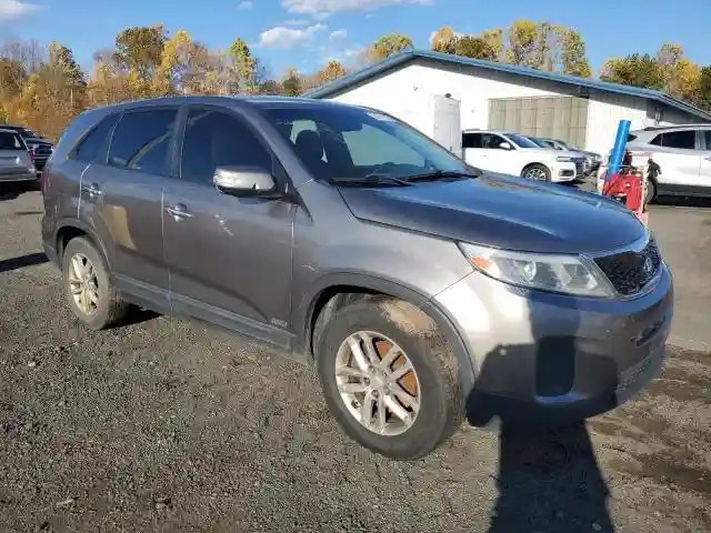 5XYKTCA67FG560332 2015 KIA SORENTO-3