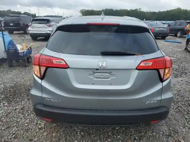 3CZRU6H39JG728551 2018 HONDA HR-V-5