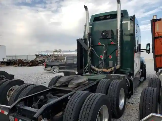 1XKYD49X3HJ162066 2017 KENWORTH ALL MODELS-3