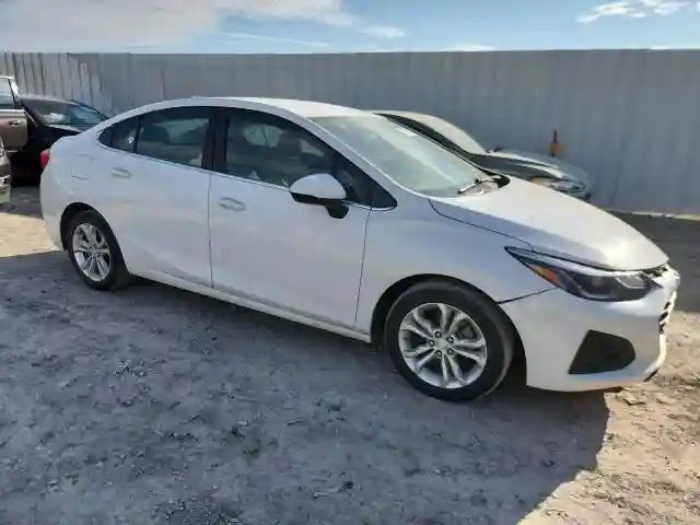 1G1BE5SM6K7146266 2019 CHEVROLET CRUZE-3