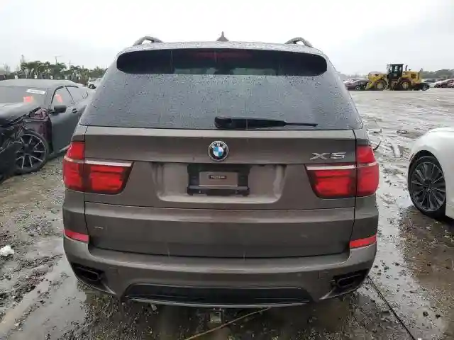 5UXZV8C52CL423257 2012 BMW X5-5