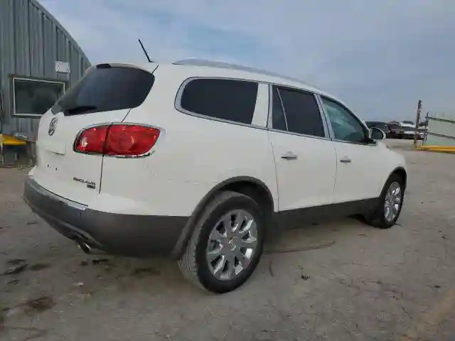 5GAKRCED4BJ306290 2011 BUICK ENCLAVE-2