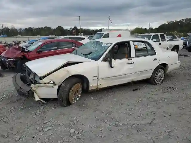 2MEBM7FVXAX620154 2010 MERCURY GRMARQUIS-0