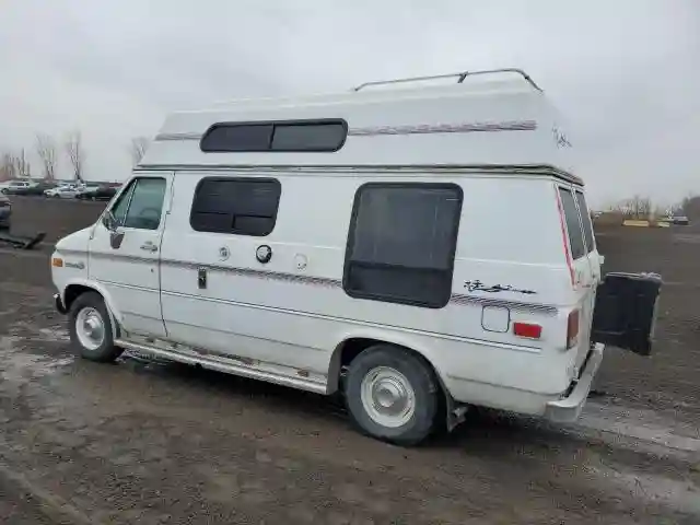2GDEG25H2J4509986 1988 GMC RALLY WAGO-1