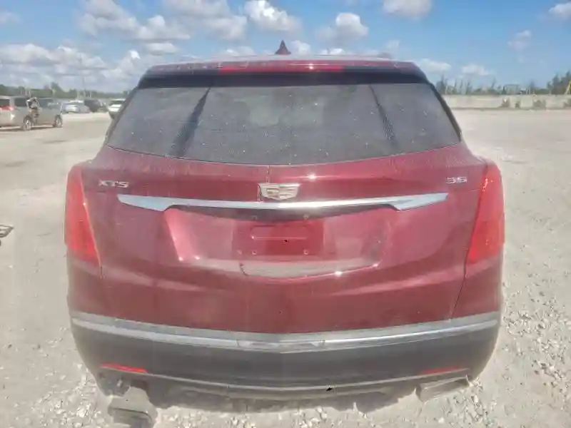 1GYKNARS6HZ138356 2017 CADILLAC XT5-5